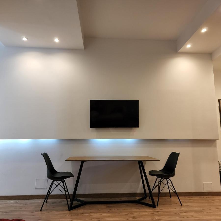 טיראנה The Laurels - City Center Apartment מראה חיצוני תמונה